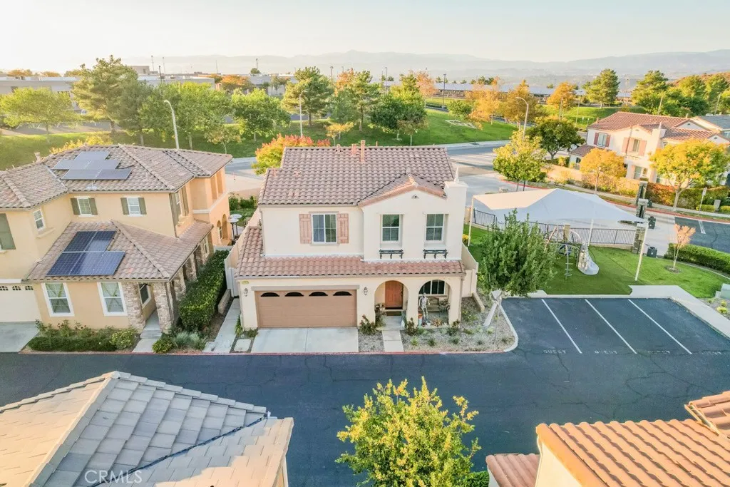 27117 Eden Court, Newhall, California 91350 home-pic-40